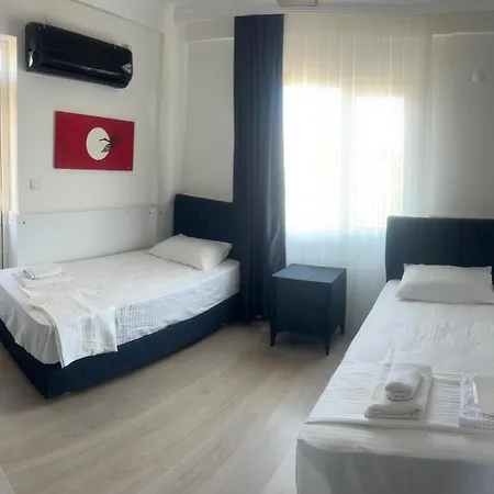 Grand Garden Hotel *