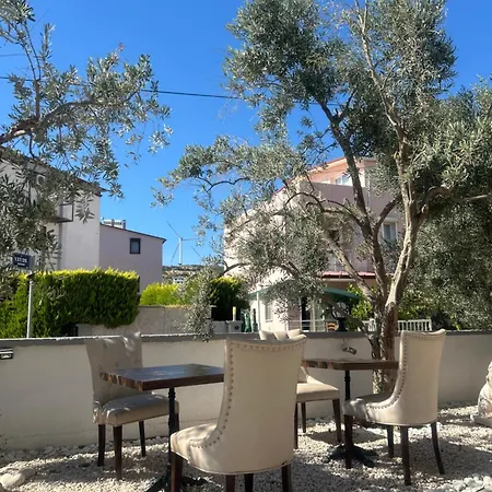 Grand Garden فندق سفيريهيسار